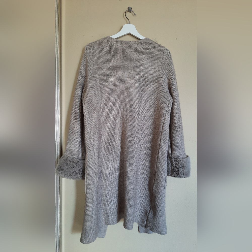 Sisters Long Cardigan Faux Fur Trim Cuffs Pockets Duster Chic Cozy - Picture 6 of 6